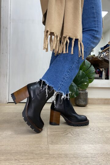 Stivaletto Donna in Pelle nero